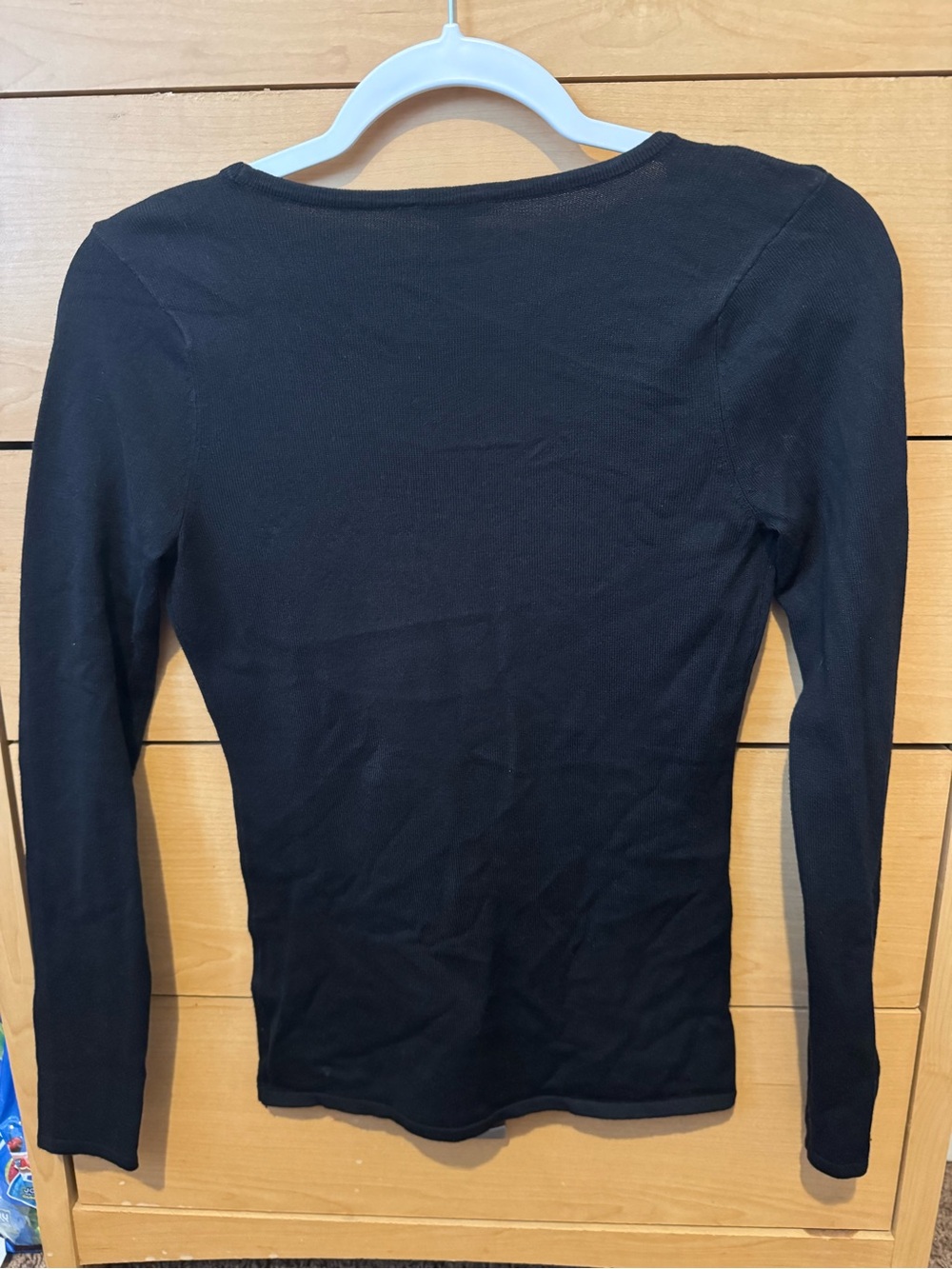 GUESS Black Long Sleeve V-Neck Top with Crystal Logo - Picture 2 of 2